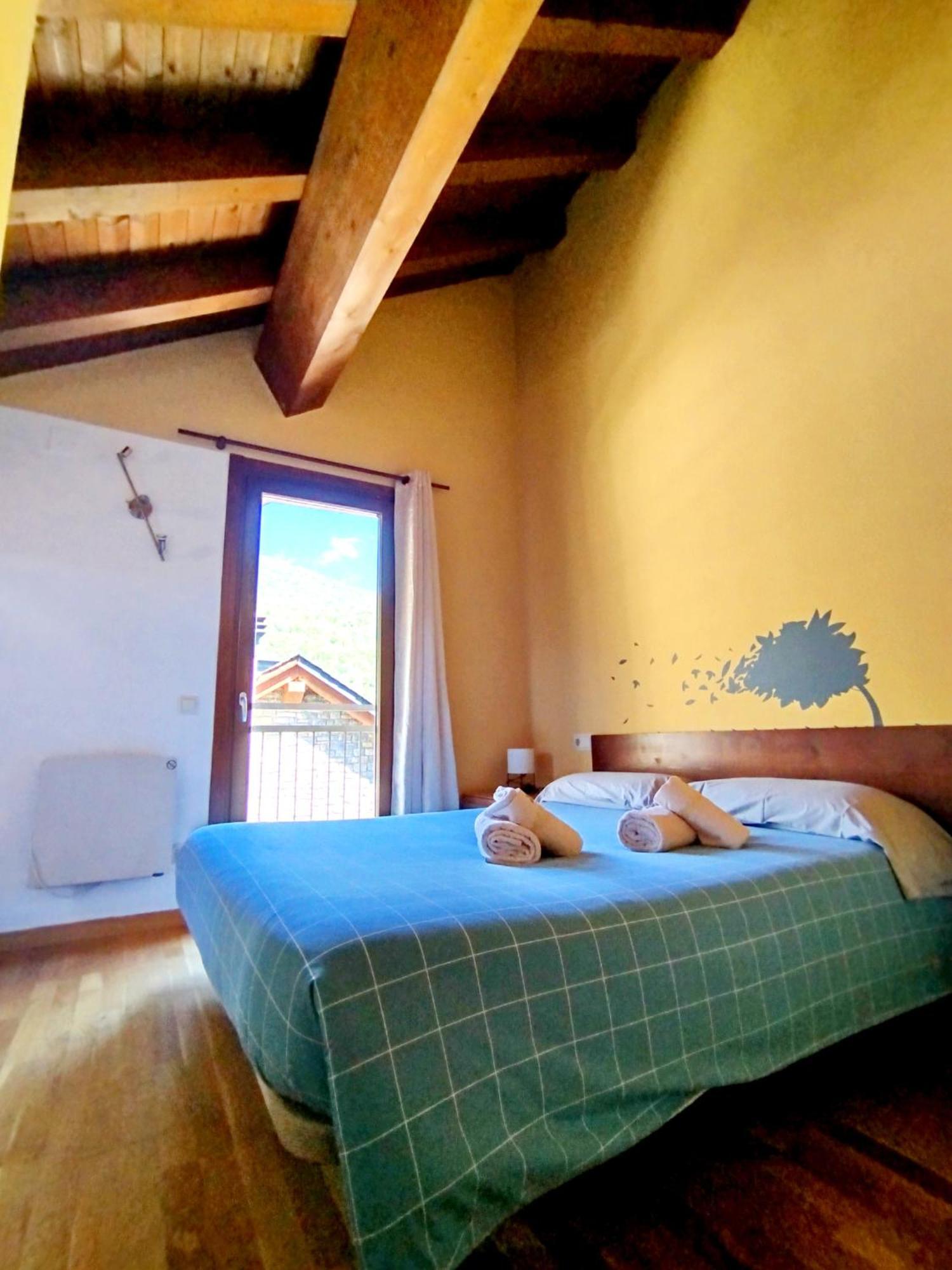 Apartaments Sort Pirineus エクステリア 写真