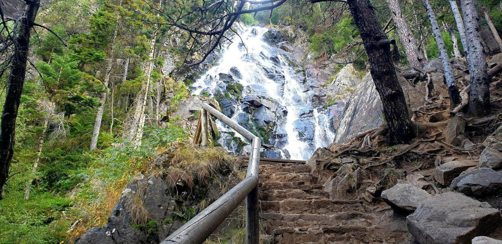 Apartaments Sort Pirineus エクステリア 写真